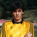 Румен Апостолов