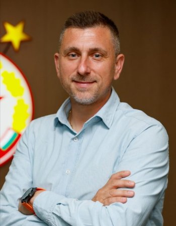Драган Сретенийевич