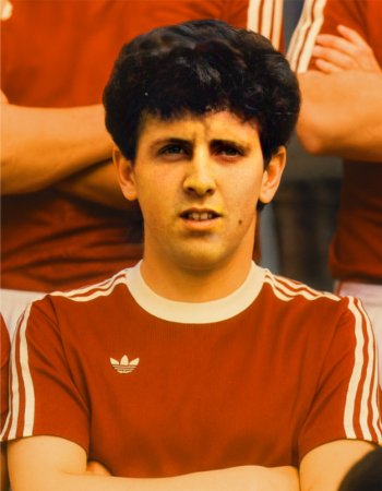 Стоян Стоянов