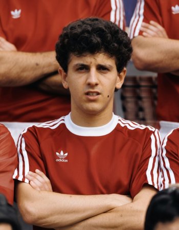 Стоян Стоянов