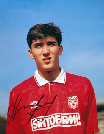 Петър Аджов