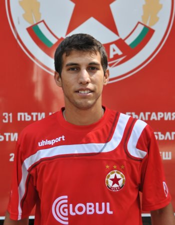 Лукас Трекаричи