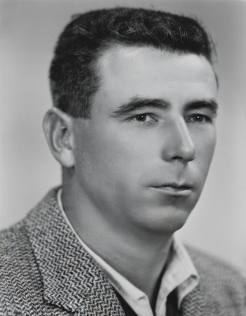 Карой Фогъл