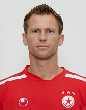 Даниел Моралеш