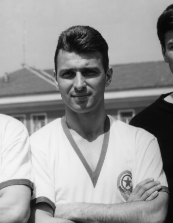 Васил Романов