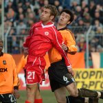 Литекс - ЦСКА 1:0 - Стойко Сакалиев надскача Росен Кирилов — Източник: cska.bg